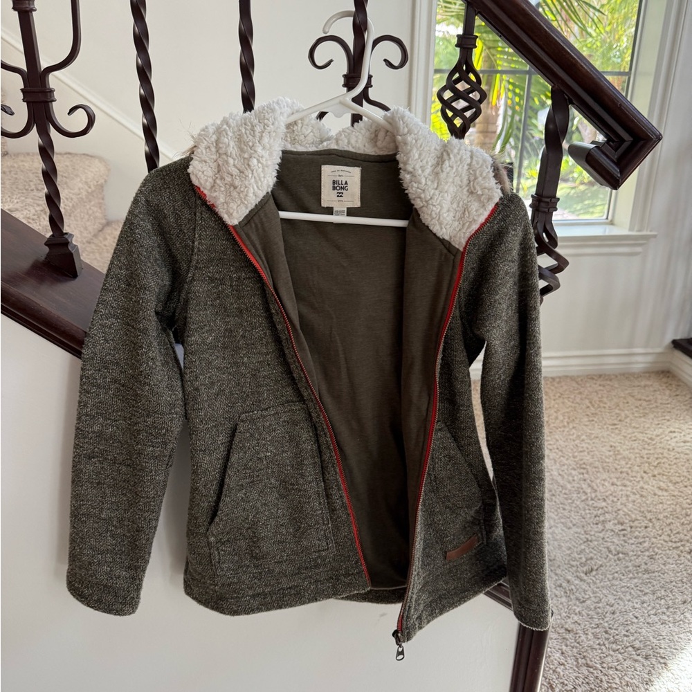 Billabong Olive Puffer Jacket with Sherpa Lining